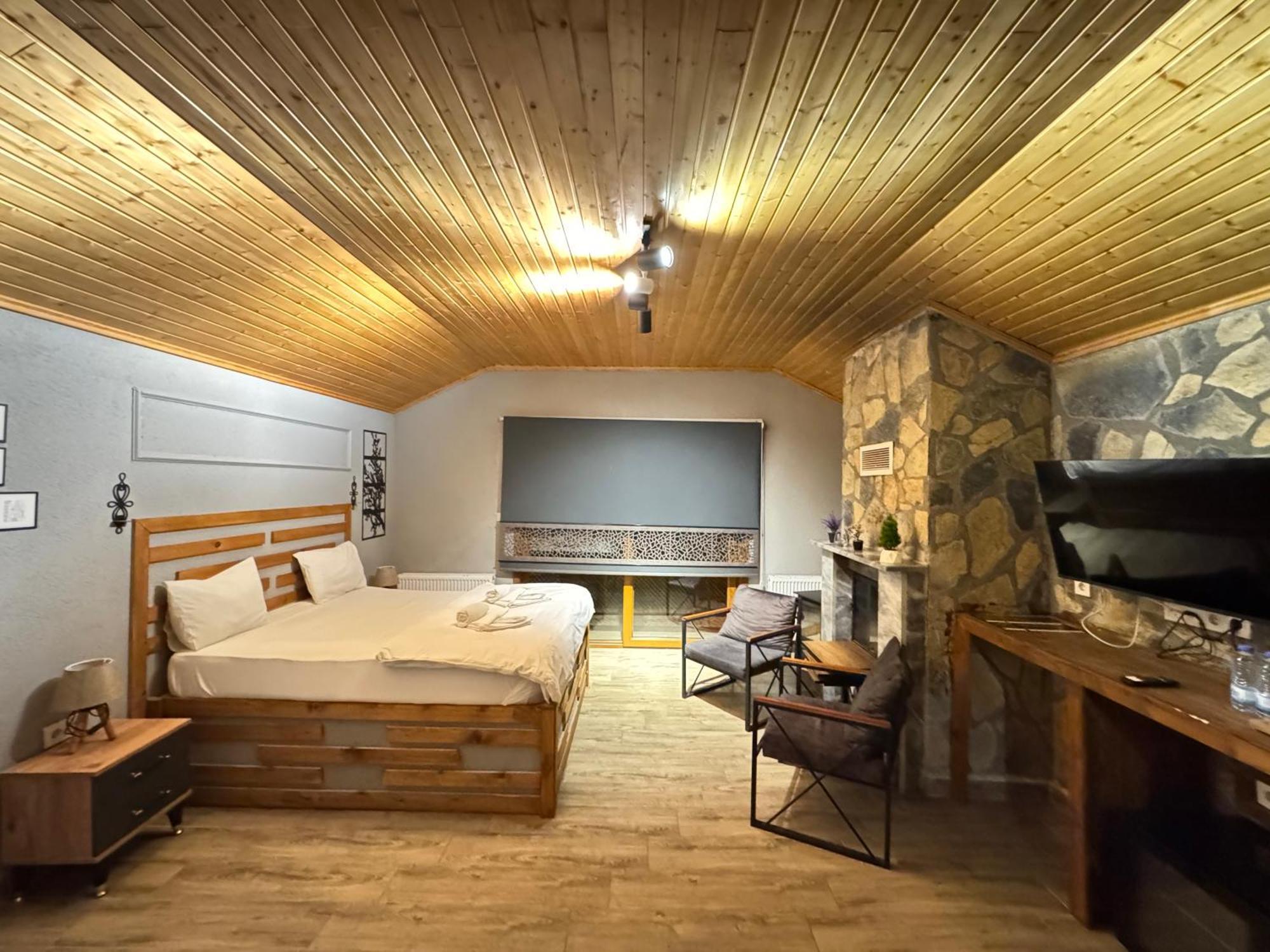 Tas Mahall Luxury Hotel Шіле Екстер'єр фото