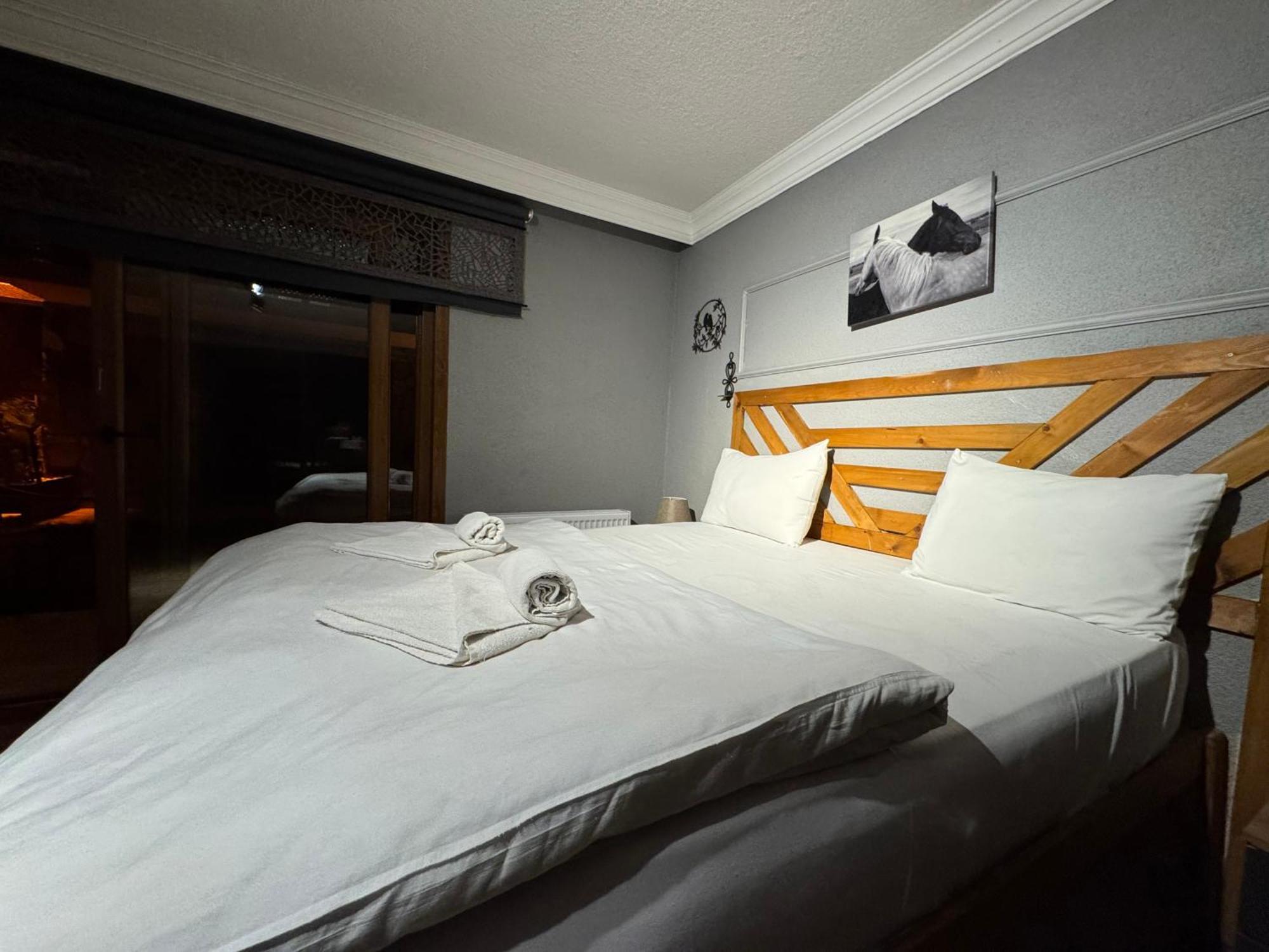 Tas Mahall Luxury Hotel Шіле Екстер'єр фото