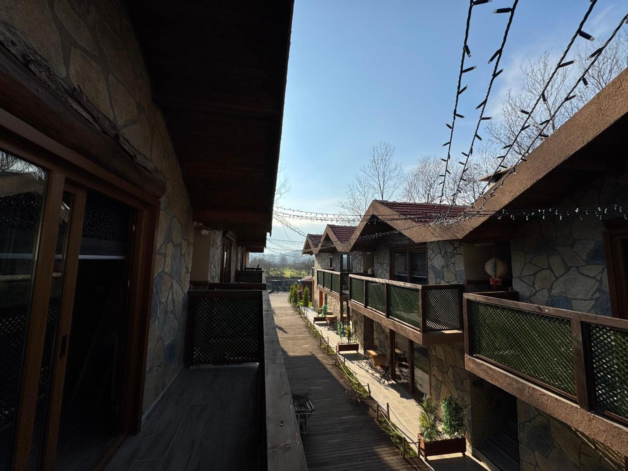 Tas Mahall Luxury Hotel Шіле Екстер'єр фото