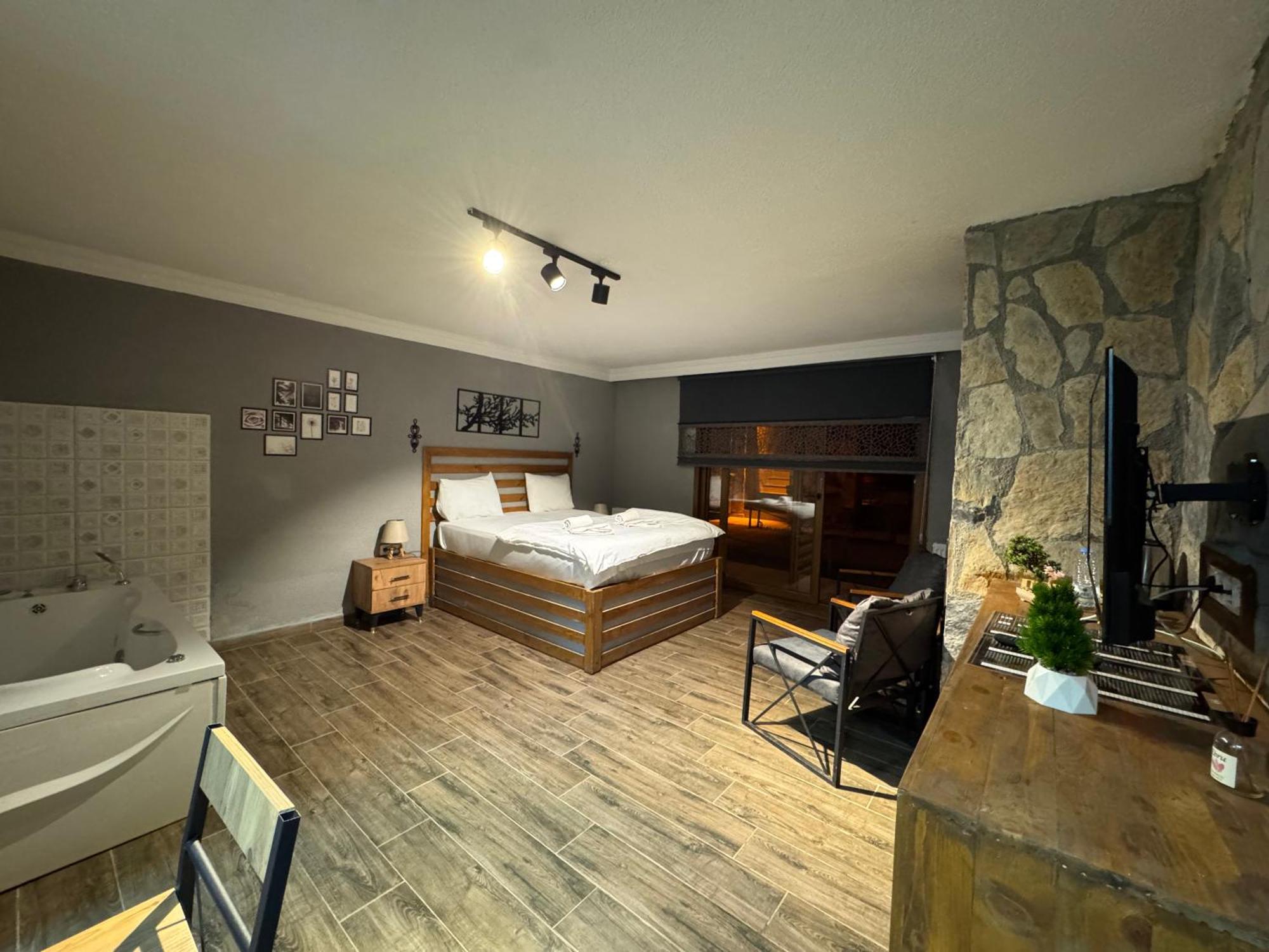 Tas Mahall Luxury Hotel Шіле Екстер'єр фото