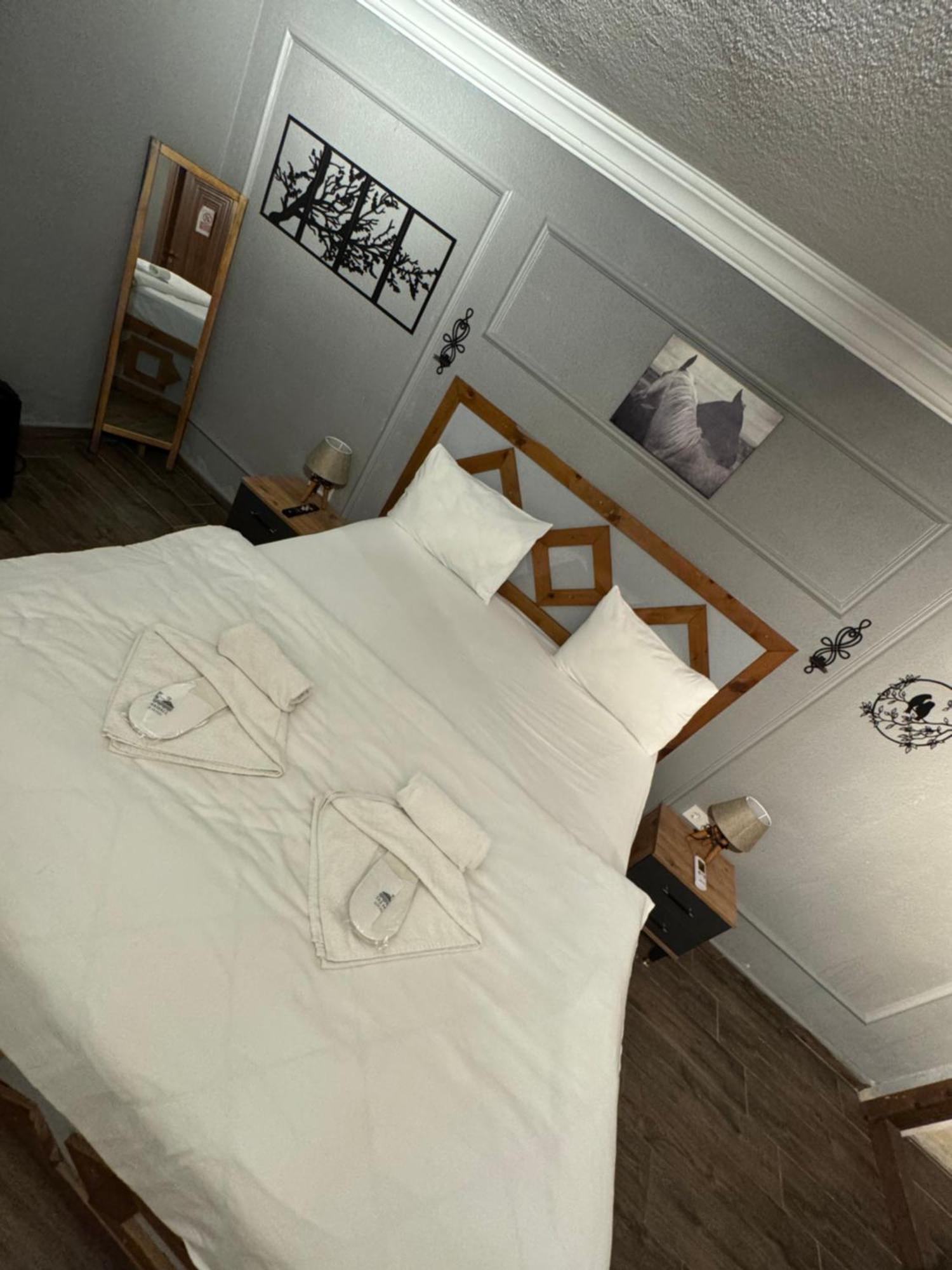 Tas Mahall Luxury Hotel Шіле Екстер'єр фото